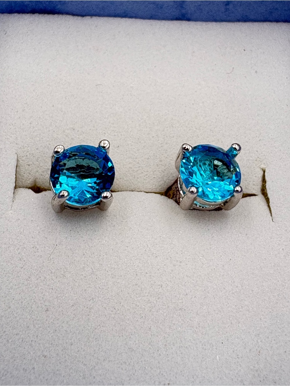 Classic Blue Topaz Round Stud Earrings - Silver Tone - Picture 12 of 16